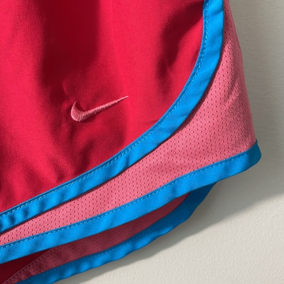 Nike dri-fit running shorts in size medium. Small spot as shown. - Picture 2 of 8